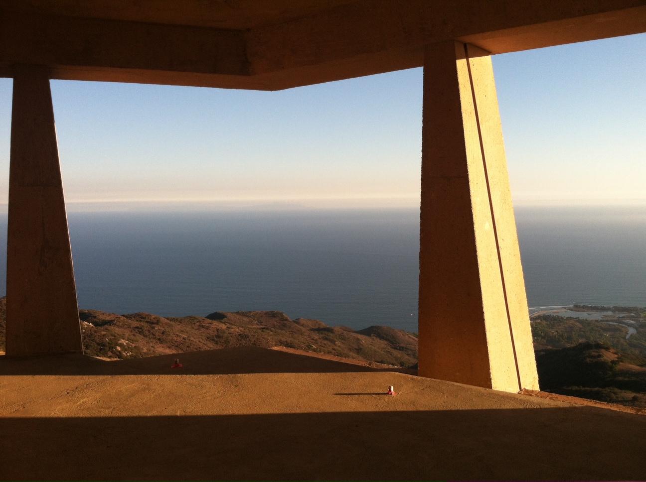 Architecture by Eric Lloyd Wright, Grandson of Frank Lloyd Wright, overlooking Pacific Ocean